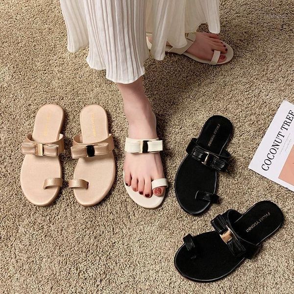 slippers 2021 spring korean version of the round head wild flat tao zhi fairy wind field sandals and female1, Black
slippers 2021 spring korean version of the round head wild flat tao zhi fairy wind field sandals and female1, Black