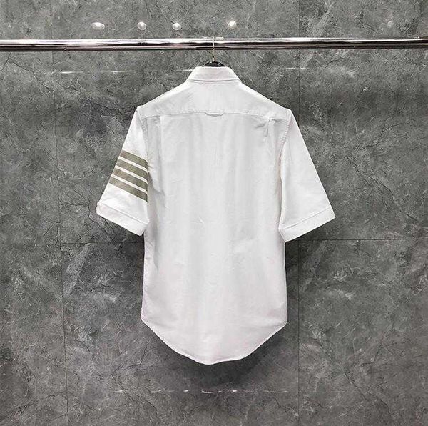 men's casual shirts 2021 fashion brand men slim white short sleeve shirt turn down collar oxford summer solid clothing, White;black
men's casual shirts 2021 fashion brand men slim white short sleeve shirt turn down collar oxford summer solid clothing, White;black