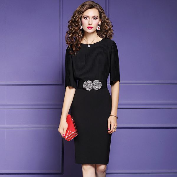 2021 new superior quality dresses club short sleeve lady crumple plus size women celebrities package hip party dress cgw1, Black;gray
2021 new superior quality dresses club short sleeve lady crumple plus size women celebrities package hip party dress cgw1, Black;gray