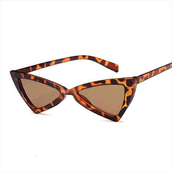 vintage triangle cat eye sunglasses women brand designer sun glasses for female retro cateyes small frame black mirror oculos, White;black
vintage triangle cat eye sunglasses women brand designer sun glasses for female retro cateyes small frame black mirror oculos, White;black