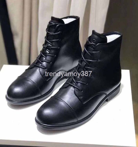 boots fashion literary temperament women's short boots comfortable and versatile flat heels durable single shoes, Black
boots fashion literary temperament women's short boots comfortable and versatile flat heels durable single shoes, Black