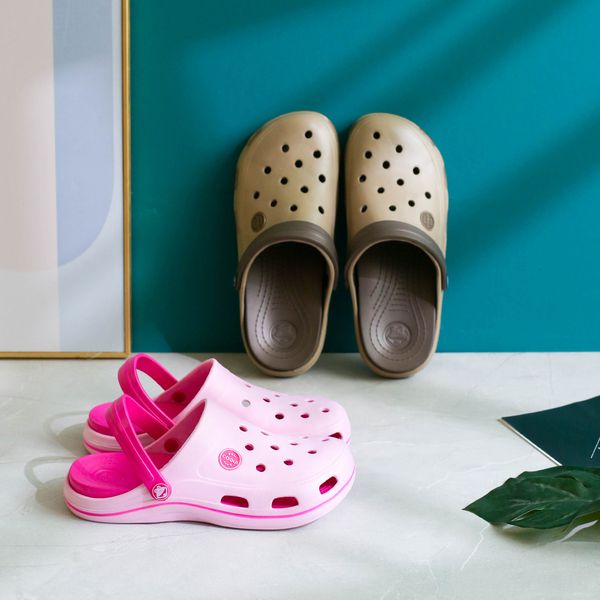luxury slippers cool fun 1201 / 1202 summer couple men's and women's breathable beach hole sho sandals, Black
luxury slippers cool fun 1201 / 1202 summer couple men's and women's breathable beach hole sho sandals, Black