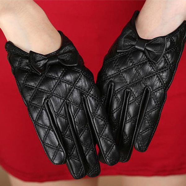 five fingers gloves genuine leather glove women warm fashhion winter ladies hand warmer with bow luxury s2505, Blue;gray
five fingers gloves genuine leather glove women warm fashhion winter ladies hand warmer with bow luxury s2505, Blue;gray