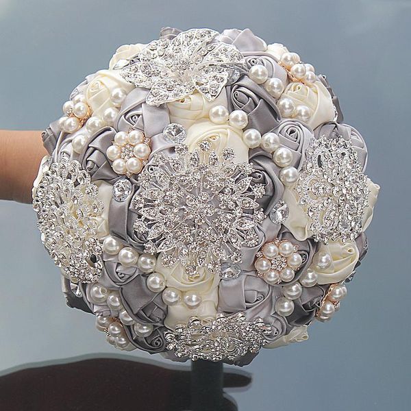wedding flowers 2021 women bridal bouquets stunning pearls beaded crystal brooch stitch
wedding flowers 2021 women bridal bouquets stunning pearls beaded crystal brooch stitch