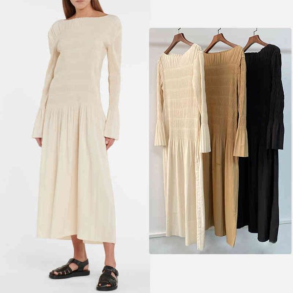 casual dresses fashion women pleated midi dress spring and summer ladies half wrap shoulder ruffles soft long p041, Black;gray
casual dresses fashion women pleated midi dress spring and summer ladies half wrap shoulder ruffles soft long p041, Black;gray