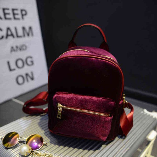 suds 2021 new fashion women mini velvet backpack designer casual style travel backpack school bag for teenage girls y1105
suds 2021 new fashion women mini velvet backpack designer casual style travel backpack school bag for teenage girls y1105