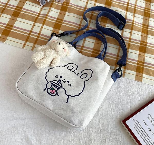 2021 new fashion spring small bag student canvas bag women's shoulder diagonal bag bear cute handbag
2021 new fashion spring small bag student canvas bag women's shoulder diagonal bag bear cute handbag