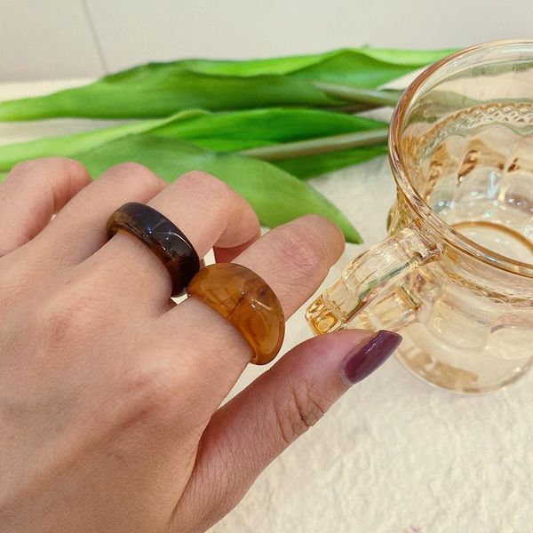 cluster rings vintage brown acrylic resin 4pcs ring women men fashion glitter wedding bands party birthday jewelry gift, Golden;silver
cluster rings vintage brown acrylic resin 4pcs ring women men fashion glitter wedding bands party birthday jewelry gift, Golden;silver