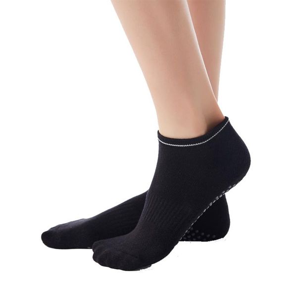 sports socks 3pcs non-slip yoga women solid color breathable sweat famale five finger floor calcetines deportivos#2l5, Black
sports socks 3pcs non-slip yoga women solid color breathable sweat famale five finger floor calcetines deportivos#2l5, Black