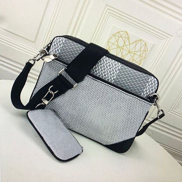 m69443 luxury designer men shoulder bags handbag trio lattice wallet coin purse man classic fashion leather 3-piece style and a messenger ba
m69443 luxury designer men shoulder bags handbag trio lattice wallet coin purse man classic fashion leather 3-piece style and a messenger ba