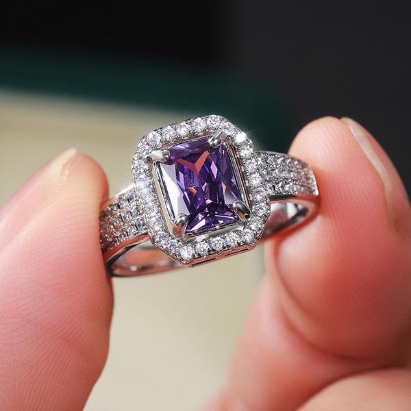 wedding rings luxury square crystal big engagement ring fashion silver color vintage female purple zircon stone for women, Slivery;golden
wedding rings luxury square crystal big engagement ring fashion silver color vintage female purple zircon stone for women, Slivery;golden
