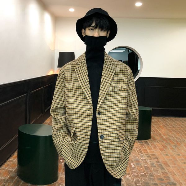 2021 new fashion man's suit jacket plaid lapel high street veste homme tide loose casual male korean version, White;black
2021 new fashion man's suit jacket plaid lapel high street veste homme tide loose casual male korean version, White;black