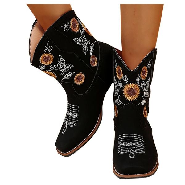 boots fashion square toe big size embroidered ethnic style heel mid-calf 2021 fashionable personality women's short, Black
boots fashion square toe big size embroidered ethnic style heel mid-calf 2021 fashionable personality women's short, Black
