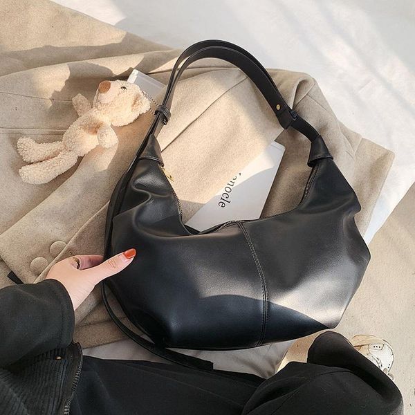 cross body soft pu leather shoulder bags for women handbag 2021 brand ladies crossbody luxury trending hobo bag female shopper
cross body soft pu leather shoulder bags for women handbag 2021 brand ladies crossbody luxury trending hobo bag female shopper