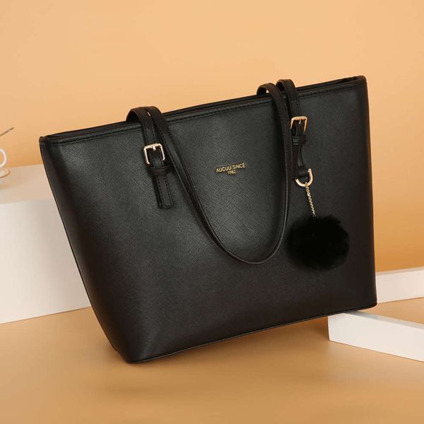 fashin handle bags female handbags women waterpfoor shoulder crossbody large capacity big soft leather casual tot
fashin handle bags female handbags women waterpfoor shoulder crossbody large capacity big soft leather casual tot