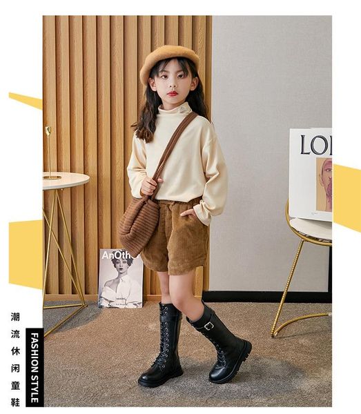 chinese 2021 super fiber girl' plush boots girl' leather middle school kids' long boots kids' high for girl, Black;grey
chinese 2021 super fiber girl' plush boots girl' leather middle school kids' long boots kids' high for girl, Black;grey