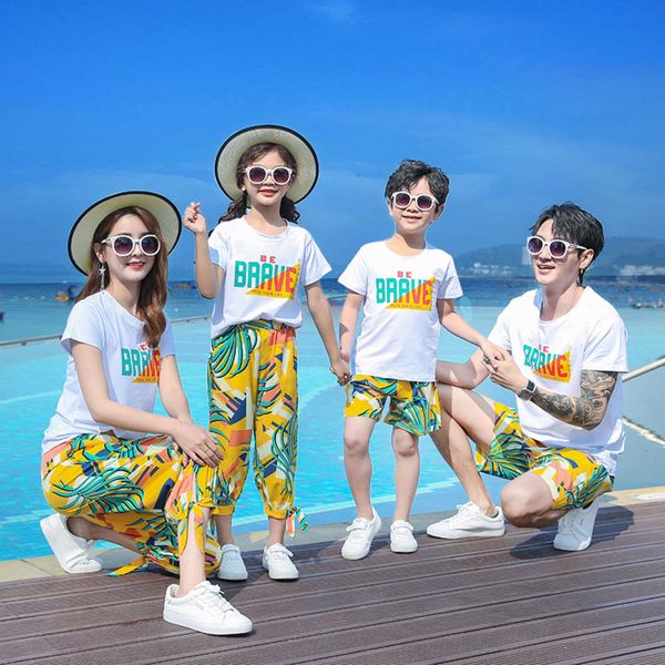 child 2021 beach seaside travel parent mother woman drs three family summer capris suit, Blue
child 2021 beach seaside travel parent mother woman drs three family summer capris suit, Blue