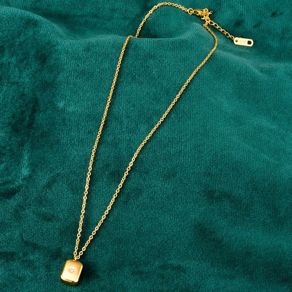 l127 japan and korea chang fang brand north star light set diamond pendant necklace square brand with diamond star awn clavicular chains fem, Silver
l127 japan and korea chang fang brand north star light set diamond pendant necklace square brand with diamond star awn clavicular chains fem, Silver
