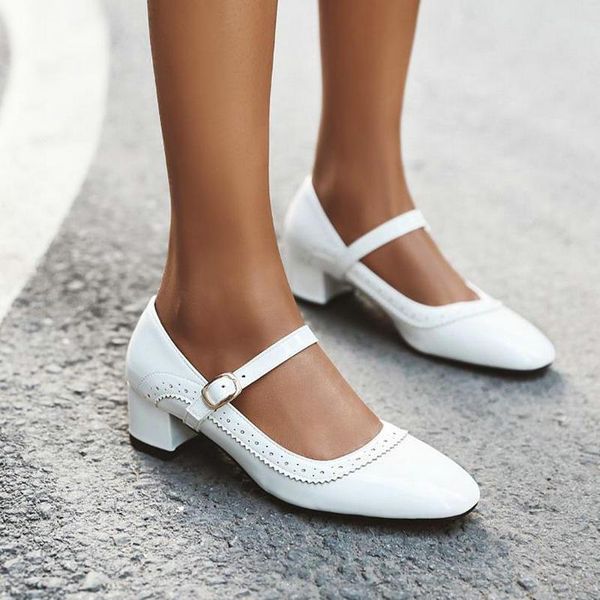 dress shoes high-quality patent leather high heels women 2021 mary jane pumps for black white buckle strap work
dress shoes high-quality patent leather high heels women 2021 mary jane pumps for black white buckle strap work