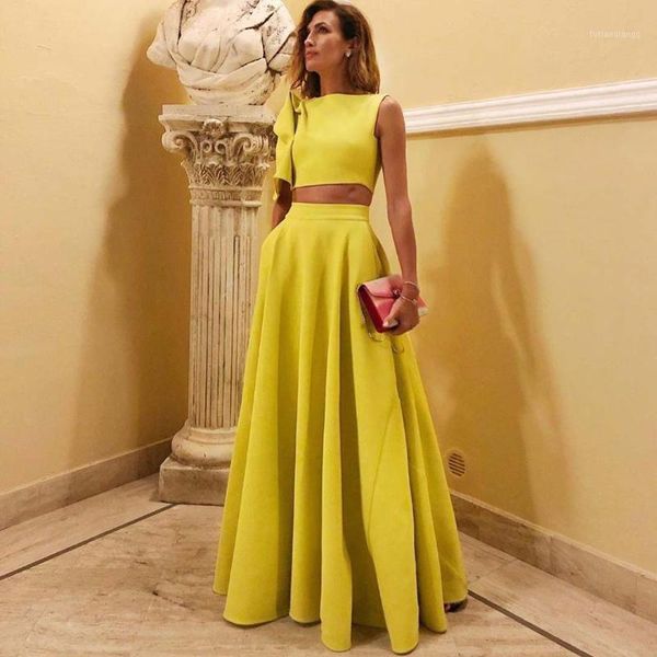 women's tracksuits women suit 2021 yellow crop skirt set solid sleeveless two piece summer elegant skirt matching suits, Gray
women's tracksuits women suit 2021 yellow crop skirt set solid sleeveless two piece summer elegant skirt matching suits, Gray