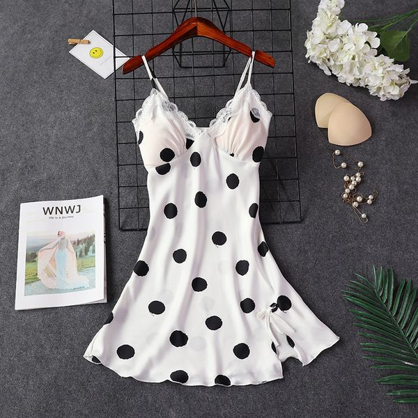 women silk satin nightgown sleeveless nighties lace sleepshirt v-neck sleep dress night dress comfortable home wear, Black;red
women silk satin nightgown sleeveless nighties lace sleepshirt v-neck sleep dress night dress comfortable home wear, Black;red