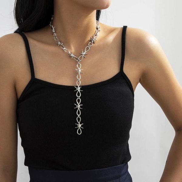 chains 2021 fashion necklaces cool harajuku hip-hop flame clavicle necklace consecutive thorns neutral charm chain men women gift, Silver
chains 2021 fashion necklaces cool harajuku hip-hop flame clavicle necklace consecutive thorns neutral charm chain men women gift, Silver