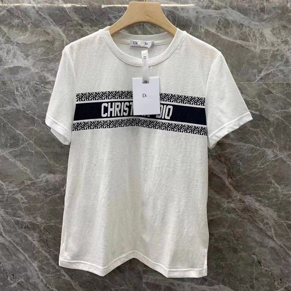 shirt 2021 spring / summer d family chest contrast stitching embroidered letter jacquard casual loose solid color short sleeve women, White
shirt 2021 spring / summer d family chest contrast stitching embroidered letter jacquard casual loose solid color short sleeve women, White
