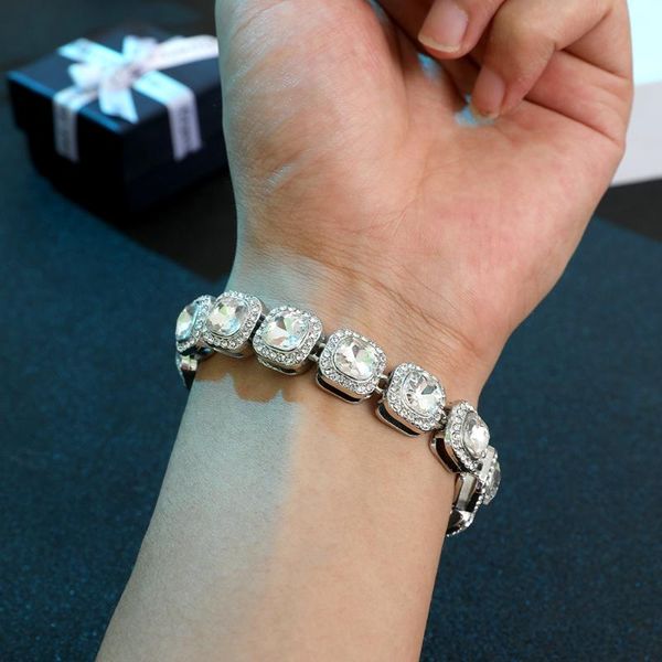 charm bracelets fashion big crystal square bracelet for women wedding accessories shine bling jewelry cool romance anniversary gift, Golden;silver
charm bracelets fashion big crystal square bracelet for women wedding accessories shine bling jewelry cool romance anniversary gift, Golden;silver
