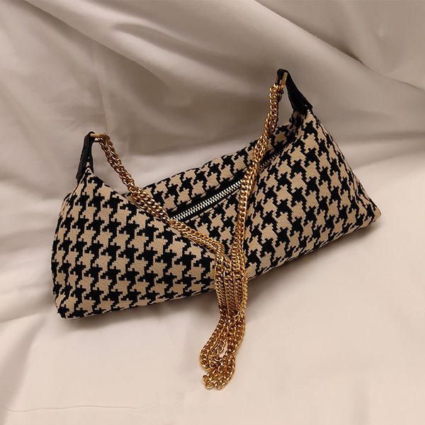 bags thousand bird lattice soft surface method club bag middle ancient crossbar cloth single shoulder armpit chain vagrant women's b
bags thousand bird lattice soft surface method club bag middle ancient crossbar cloth single shoulder armpit chain vagrant women's b