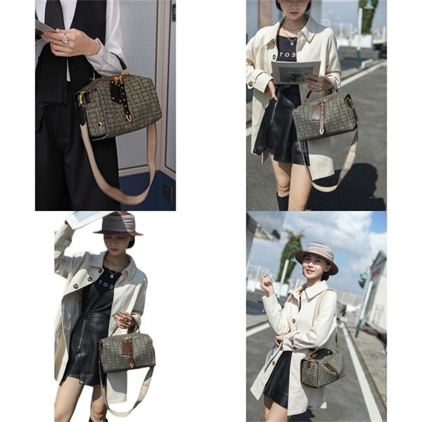 discount handbag new fashion boston women's pillow high sense large capacity messenger purse
discount handbag new fashion boston women's pillow high sense large capacity messenger purse