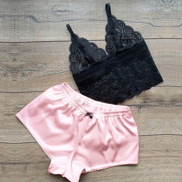 pajamas set women sleepwear plus size satin lace v neck sleeveless cute cami and shorts pijama mujer lingerie k56, Black;red
pajamas set women sleepwear plus size satin lace v neck sleeveless cute cami and shorts pijama mujer lingerie k56, Black;red