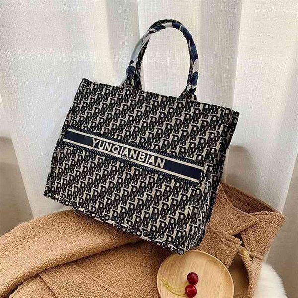 factory shop large capacity one shoulder bag female student version versatile portable high-level sense net red fashion
factory shop large capacity one shoulder bag female student version versatile portable high-level sense net red fashion