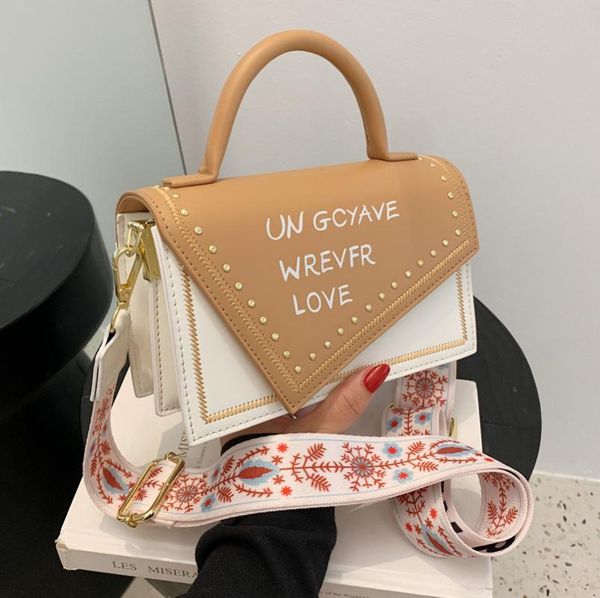 evening bags high sense bag women 2021 fashion ladies one-shoulder handbag european and american niche design messenger small square
evening bags high sense bag women 2021 fashion ladies one-shoulder handbag european and american niche design messenger small square