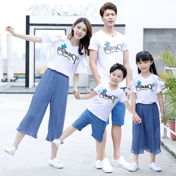 parent child summer 2021 new three four short sleeve t-shirt korean travel family set, Blue
parent child summer 2021 new three four short sleeve t-shirt korean travel family set, Blue