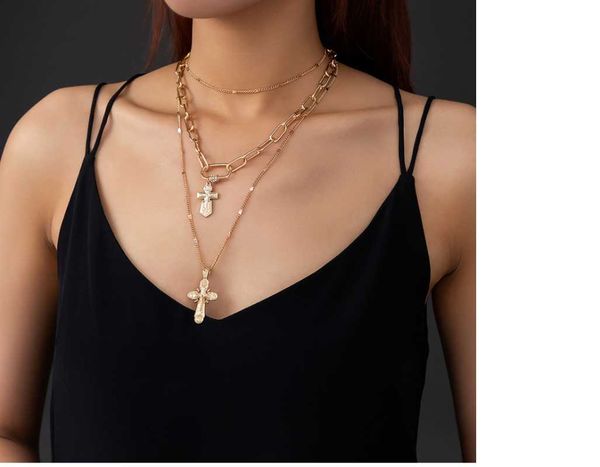 pendant necklaces 2021 european and american wowen vintage double cross plaid chain creative safety clasp multiply wear choker necklace, Silver
pendant necklaces 2021 european and american wowen vintage double cross plaid chain creative safety clasp multiply wear choker necklace, Silver