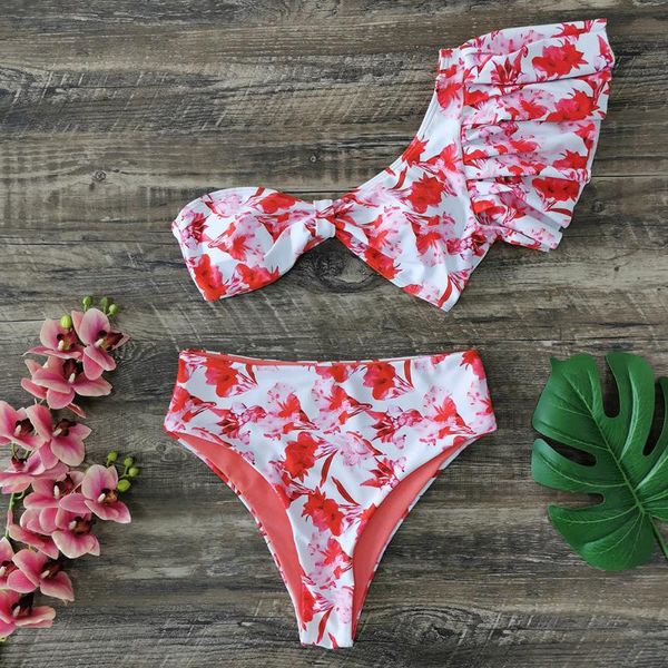 women's swimwear floral print bikini with one shoulder lotus leaf edge european and american swimsuit color lining cross border, White;black
women's swimwear floral print bikini with one shoulder lotus leaf edge european and american swimsuit color lining cross border, White;black
