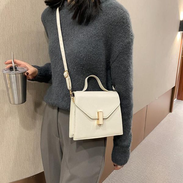 cross body pu leather crossbody bag simple solid color summer lady shoulder handbags female simple totes for women 2021 trend
cross body pu leather crossbody bag simple solid color summer lady shoulder handbags female simple totes for women 2021 trend