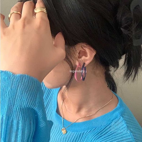 hoop & huggie fflacell punk simple contrast earrings trend ins women asymmetrical temperament all-match accessories, Golden;silver
hoop & huggie fflacell punk simple contrast earrings trend ins women asymmetrical temperament all-match accessories, Golden;silver