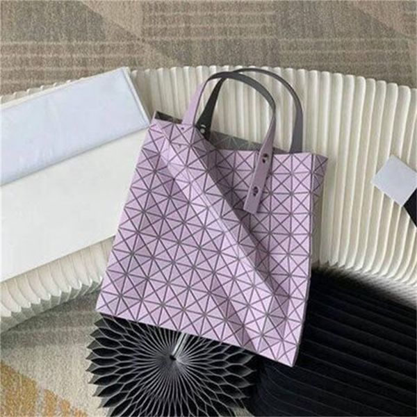 japan laser bags geometry bag female 2021 new joker large capacity folding portable six lattice ten diamond totes m3
japan laser bags geometry bag female 2021 new joker large capacity folding portable six lattice ten diamond totes m3