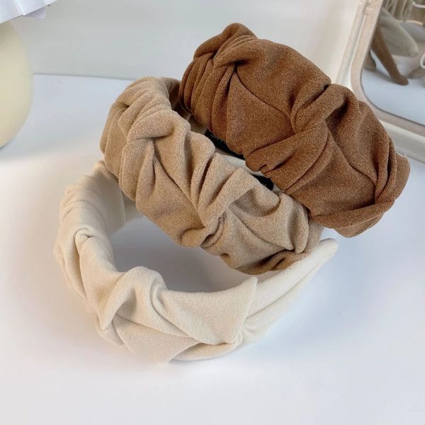autumn pleated headband french retro plush hairband women girl fold fabric solid wild hair accessories, Silver
autumn pleated headband french retro plush hairband women girl fold fabric solid wild hair accessories, Silver