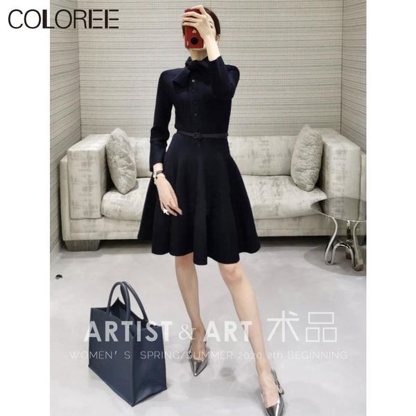 casual dresses runway designers dress women 2021 vintage elegant bow long sleeve midi houndstooth for wool, Black;gray
casual dresses runway designers dress women 2021 vintage elegant bow long sleeve midi houndstooth for wool, Black;gray