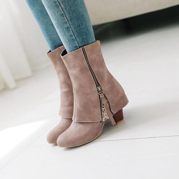 boots big size 9 10 11-13 women shoes ankle for ladies woman winter turn over side zipper round head, Black
boots big size 9 10 11-13 women shoes ankle for ladies woman winter turn over side zipper round head, Black