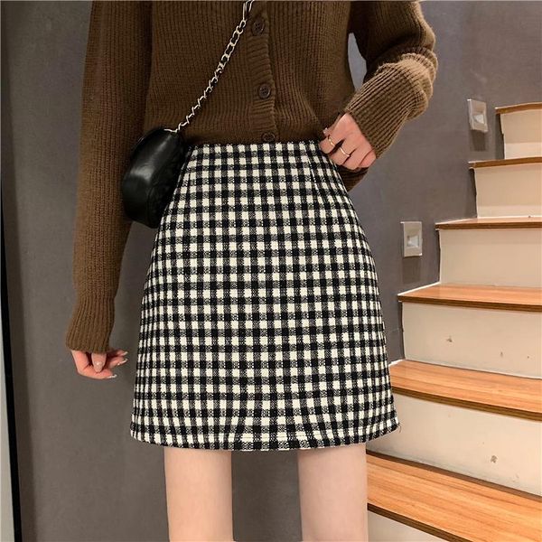 spring skirt ladies black and white plaid mini houndstooth elegant retro a-line short skirts
spring skirt ladies black and white plaid mini houndstooth elegant retro a-line short skirts