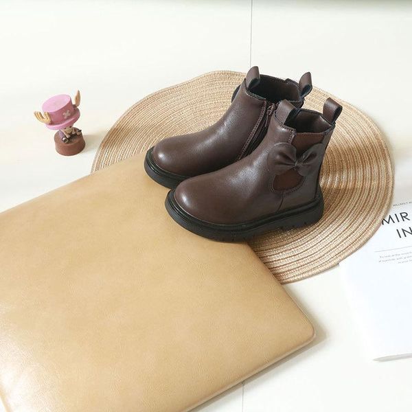 boots chimney leather 2021 autumn and winter children' fashion girls mid-tube short two cotton marti, Black;grey
boots chimney leather 2021 autumn and winter children' fashion girls mid-tube short two cotton marti, Black;grey