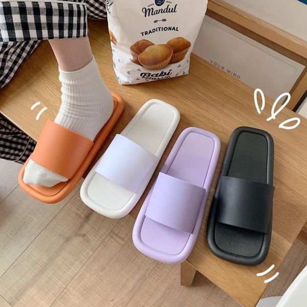 slippers square head flat bottom casual comfortable ladies summer student home bath non-slip large size 36-41., Black
slippers square head flat bottom casual comfortable ladies summer student home bath non-slip large size 36-41., Black