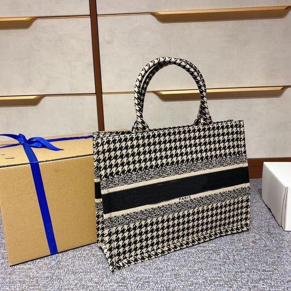 d 2021 designer shopping bag lady handbags leather shoulder bag fashion handbag lady wallet messenger bag pouch 05
d 2021 designer shopping bag lady handbags leather shoulder bag fashion handbag lady wallet messenger bag pouch 05