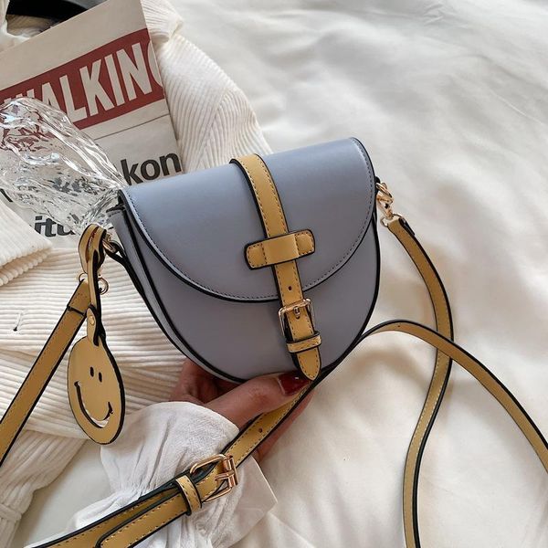 evening bags this year's hit color bag female 2021 style korean smile saddle fashion belt decoration elegant messenger
evening bags this year's hit color bag female 2021 style korean smile saddle fashion belt decoration elegant messenger