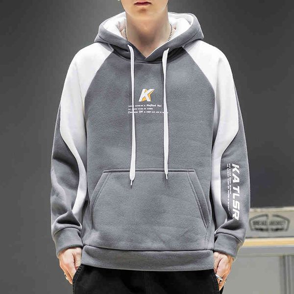 new brushed spring and autumn sweater hooded long sved t-shirt korean bottomed shirt street fashion handsome men's wear, White;black
new brushed spring and autumn sweater hooded long sved t-shirt korean bottomed shirt street fashion handsome men's wear, White;black