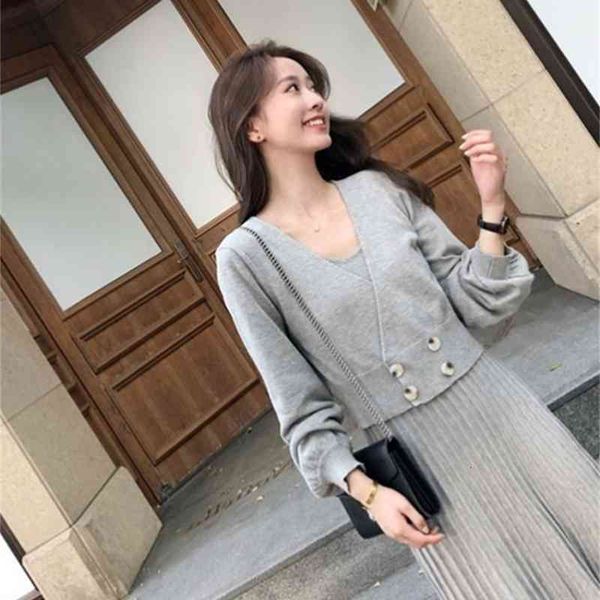 two piece dress women's long sleeved coat and pleated skirt set, double button knitted garment, pink, autumn winter, 2021, White
two piece dress women's long sleeved coat and pleated skirt set, double button knitted garment, pink, autumn winter, 2021, White