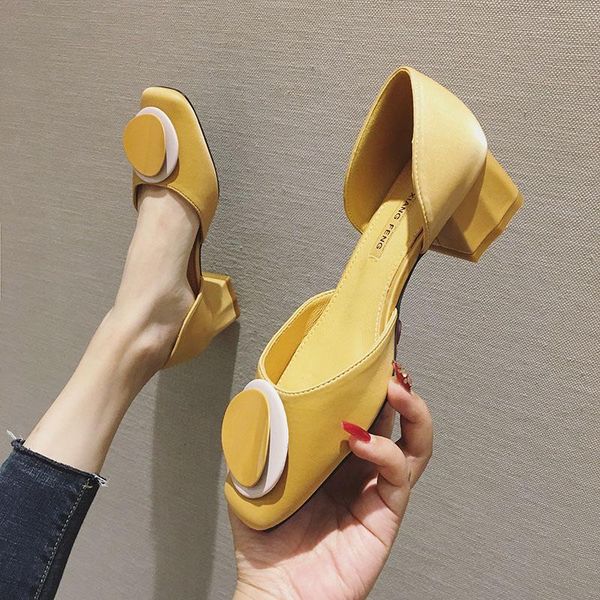 dress shoes women's for the summer 2021 collection go with roman sandals, Black